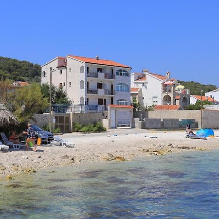 Apartments By The Sea Slatine, Ciovo - 14541 Exteriér fotografie