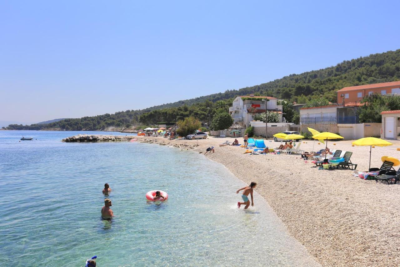 Apartments By The Sea Slatine, Ciovo - 14541 Exteriér fotografie