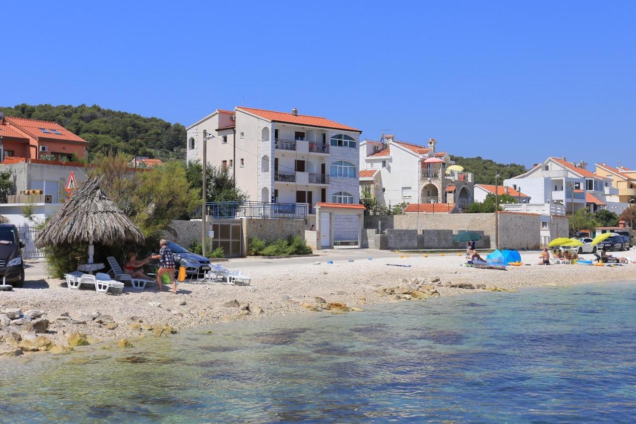 Apartments By The Sea Slatine, Ciovo - 14541 Exteriér fotografie