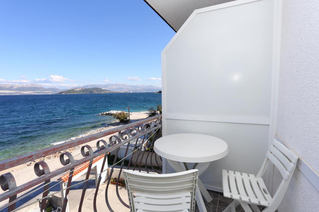Apartments By The Sea Slatine, Ciovo - 14541 Exteriér fotografie